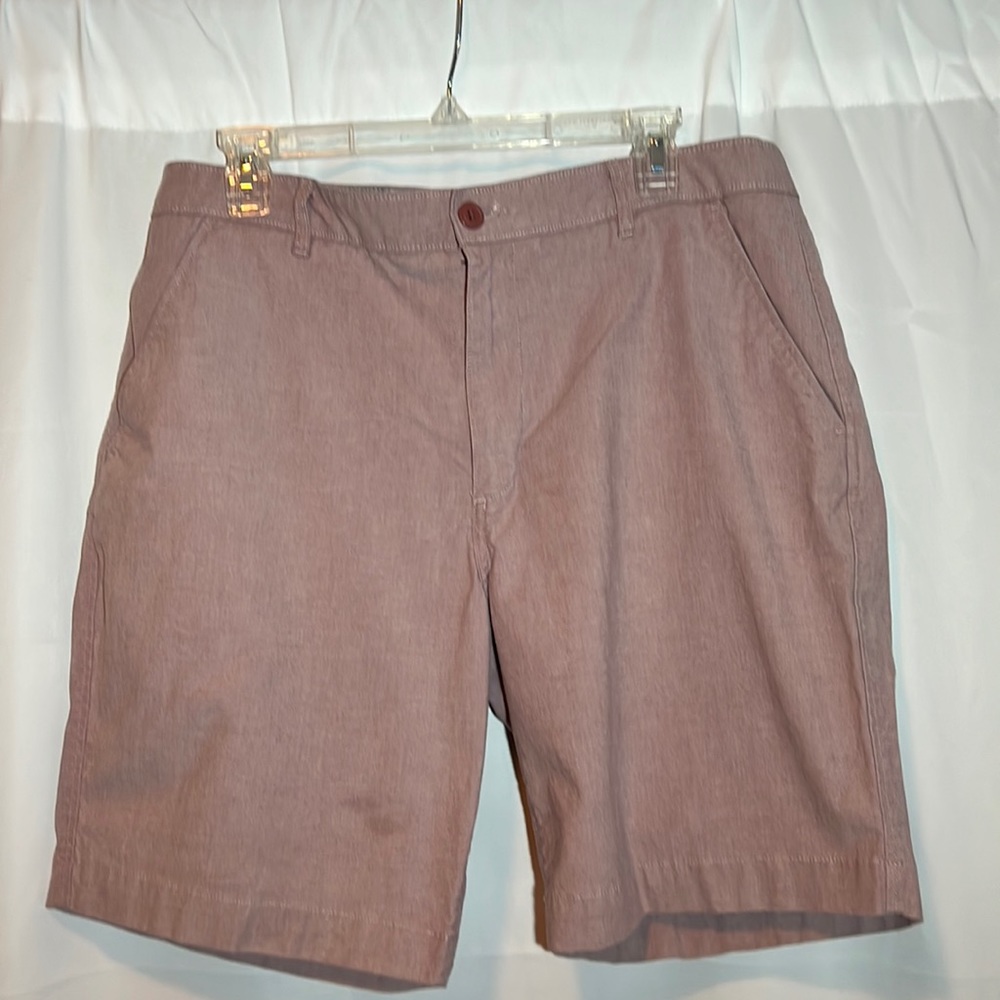 Dockers flex comfort mens size 33 burgundy shorts